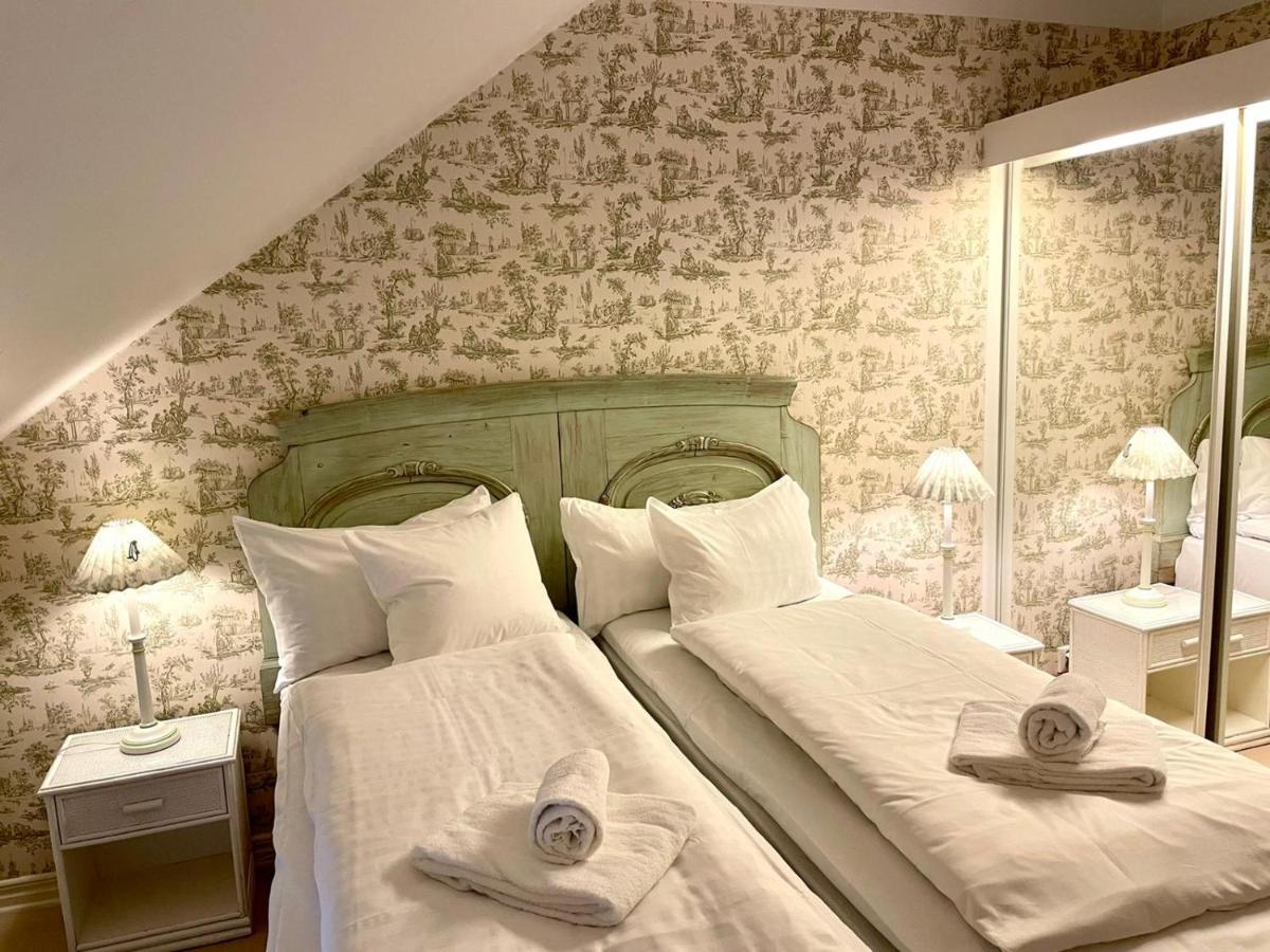 Apertins Hotell Kil Luaran gambar